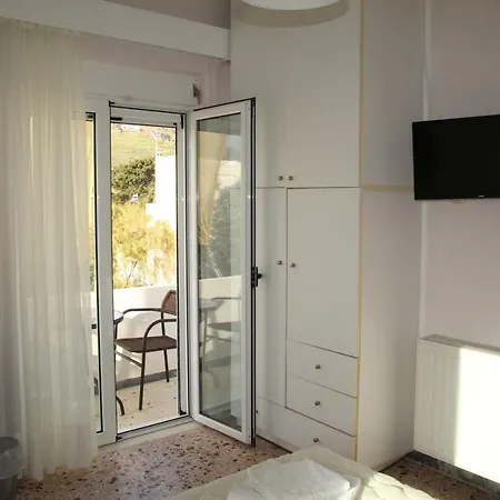 Stavento House Gæstehus 3*